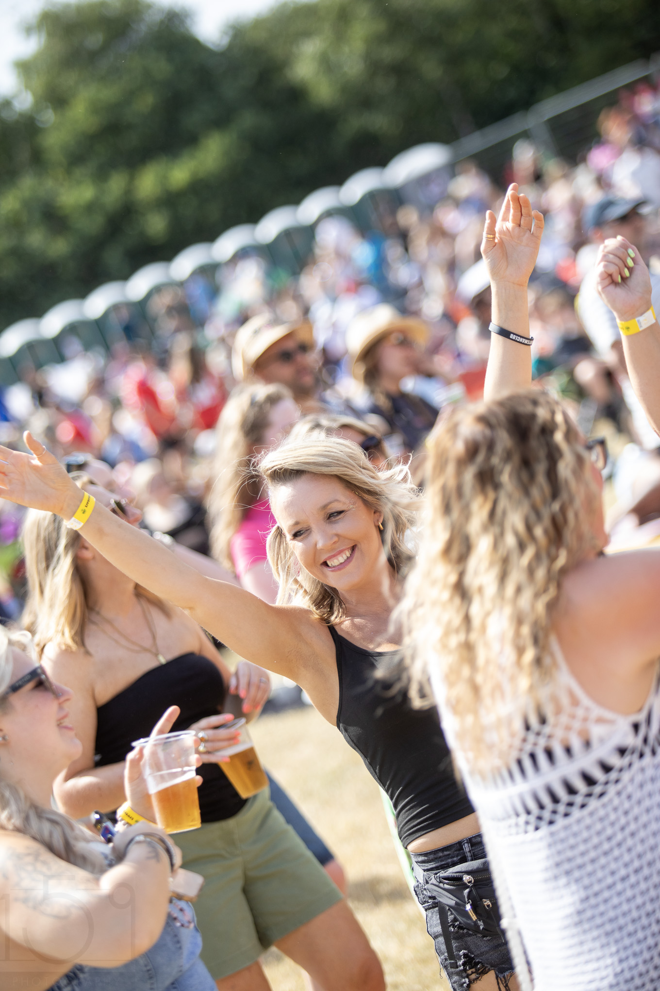 Crowd Atmosphere by 159 Photography